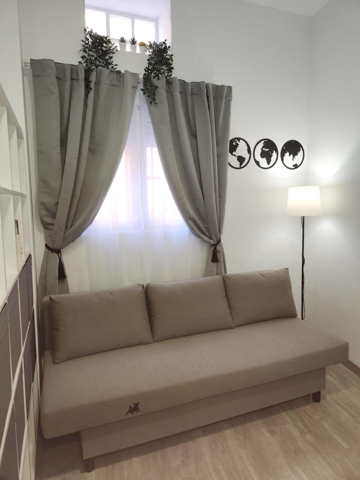 Plan B Madrid Vallecas Exterior photo